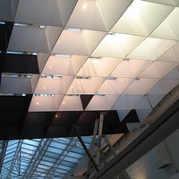 Офисный потолок с подсветкой Paralume®