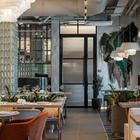 Белый облачный потолок для ресторана