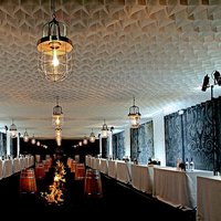 Non-flammable honeycomb ceiling for restaurant 