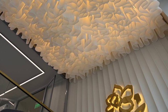 Диммируемый потолок Wave ceiling® в клинике «Имидж Лаб»