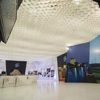 Удачное решение с применением потолочной системы Honeycomb ceiling®