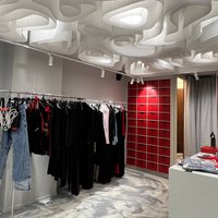 Дизайн интерьера магазина одежды, автор проекта Fruit Design Studio