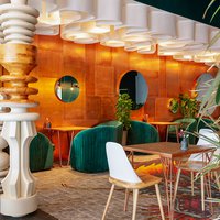 Дизайнерские потолки Wave для кафе и ресторанов