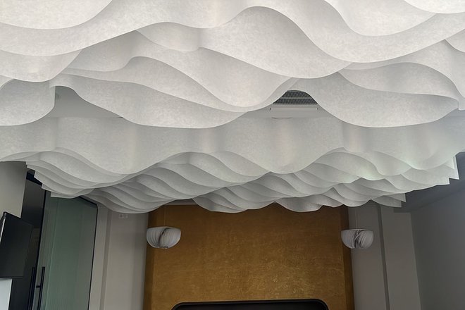 Ламельный потолок для отеля Давыдов