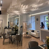 Ламельный потолок для магазина одежды в Москве
