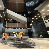 Монтаж люстры в Сириусе