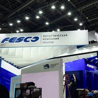 Негорючий потолок для выставочного стенда