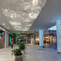 Бумажный потолок для торгового центра, архитектор Ксения Манохина